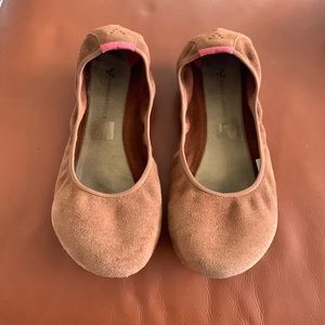 Vivobarefoot suede ballet flats